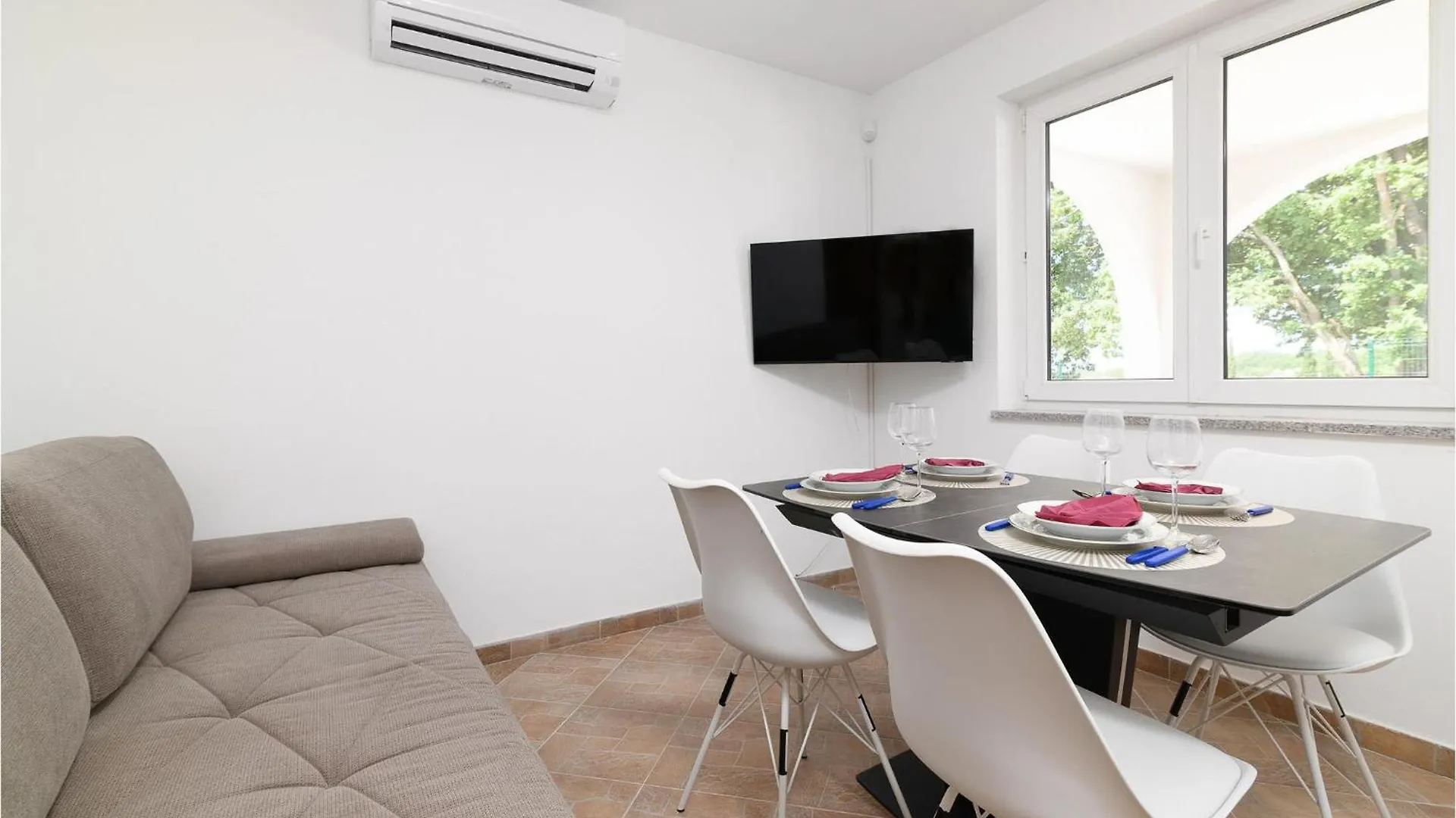 Lovely Home In Medulin With Kitchen Croatia