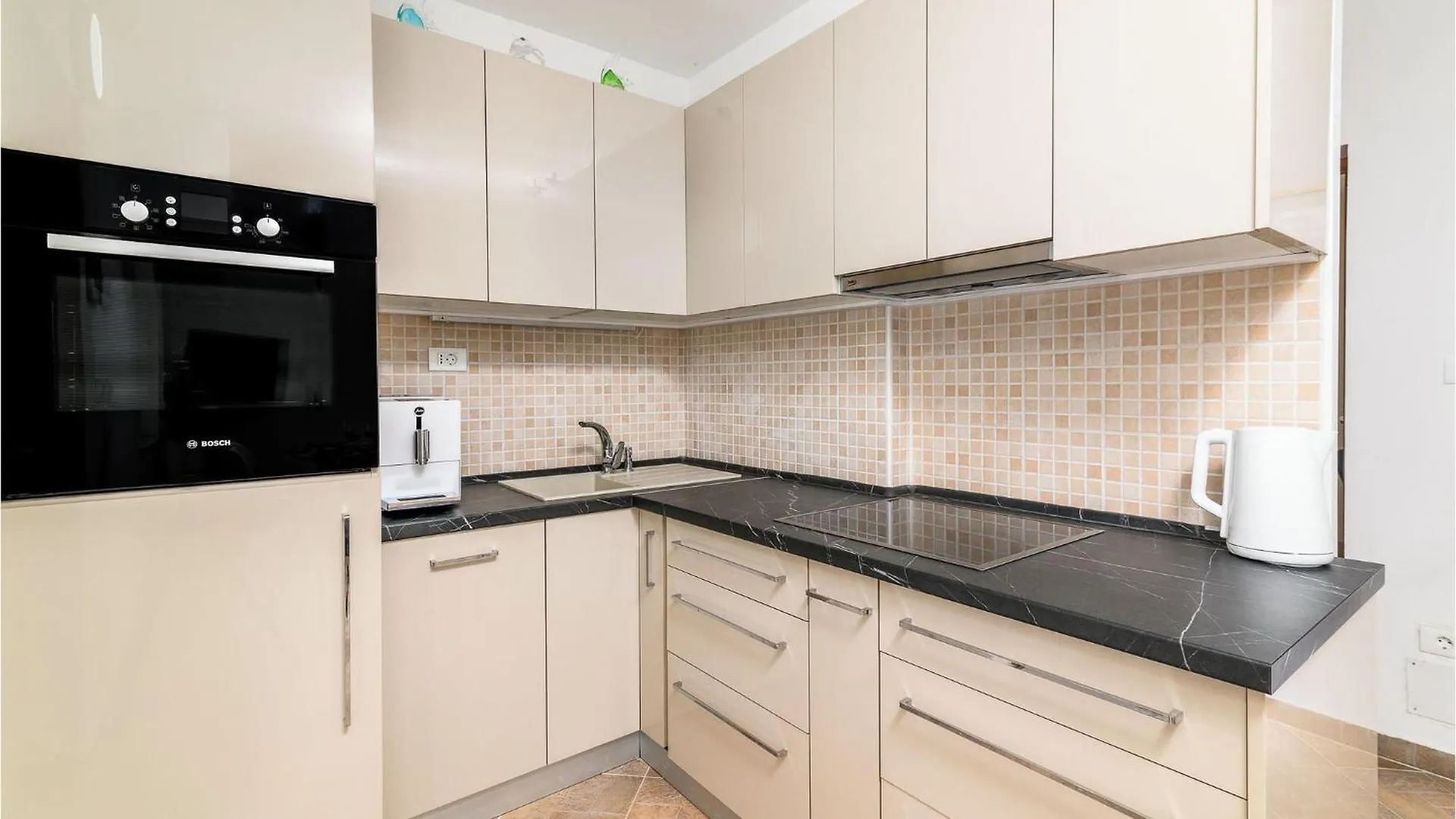 Lovely Home In Medulin With Kitchen 0*,