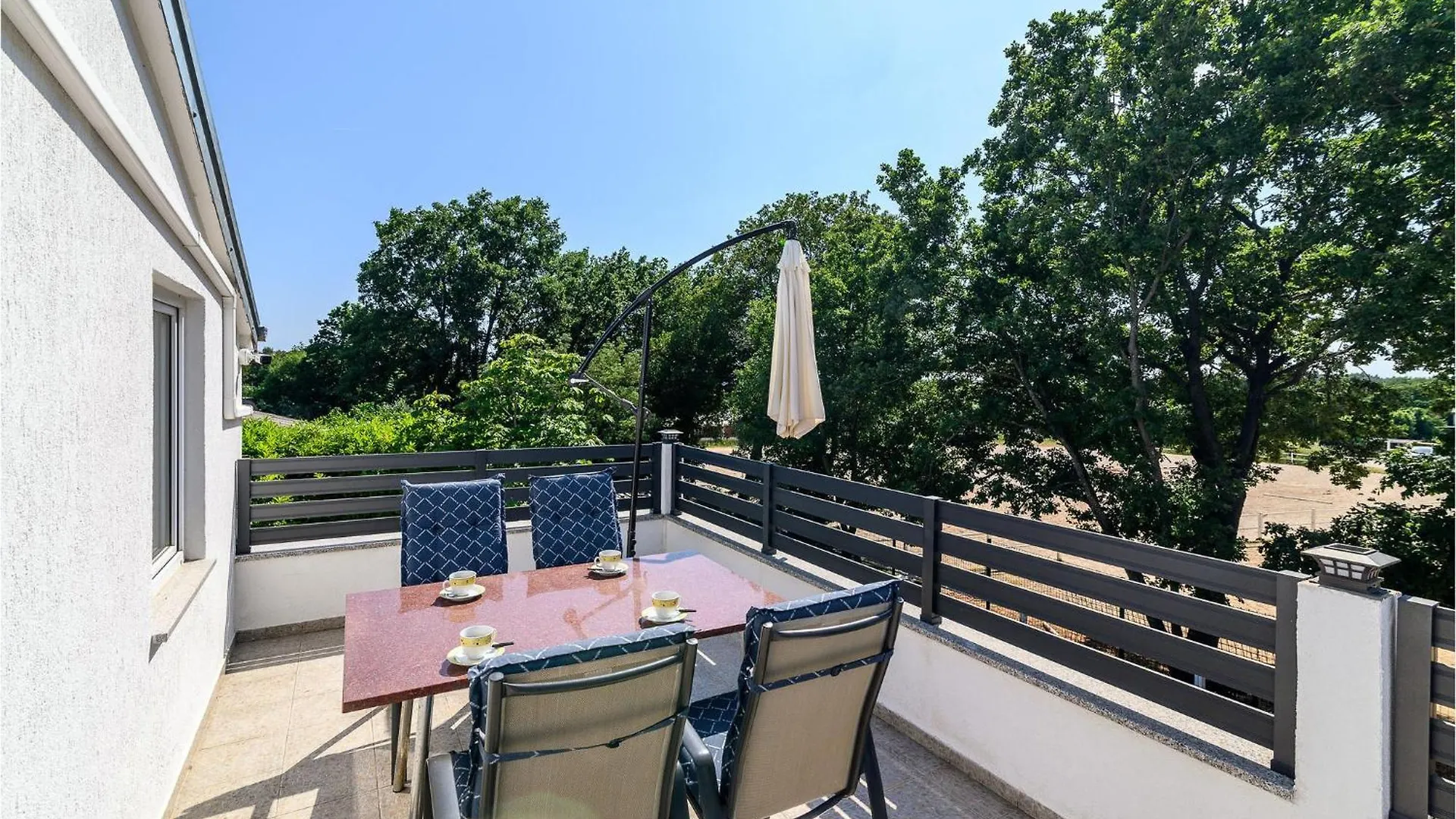 Lovely Home In Medulin With Kitchen 0*,