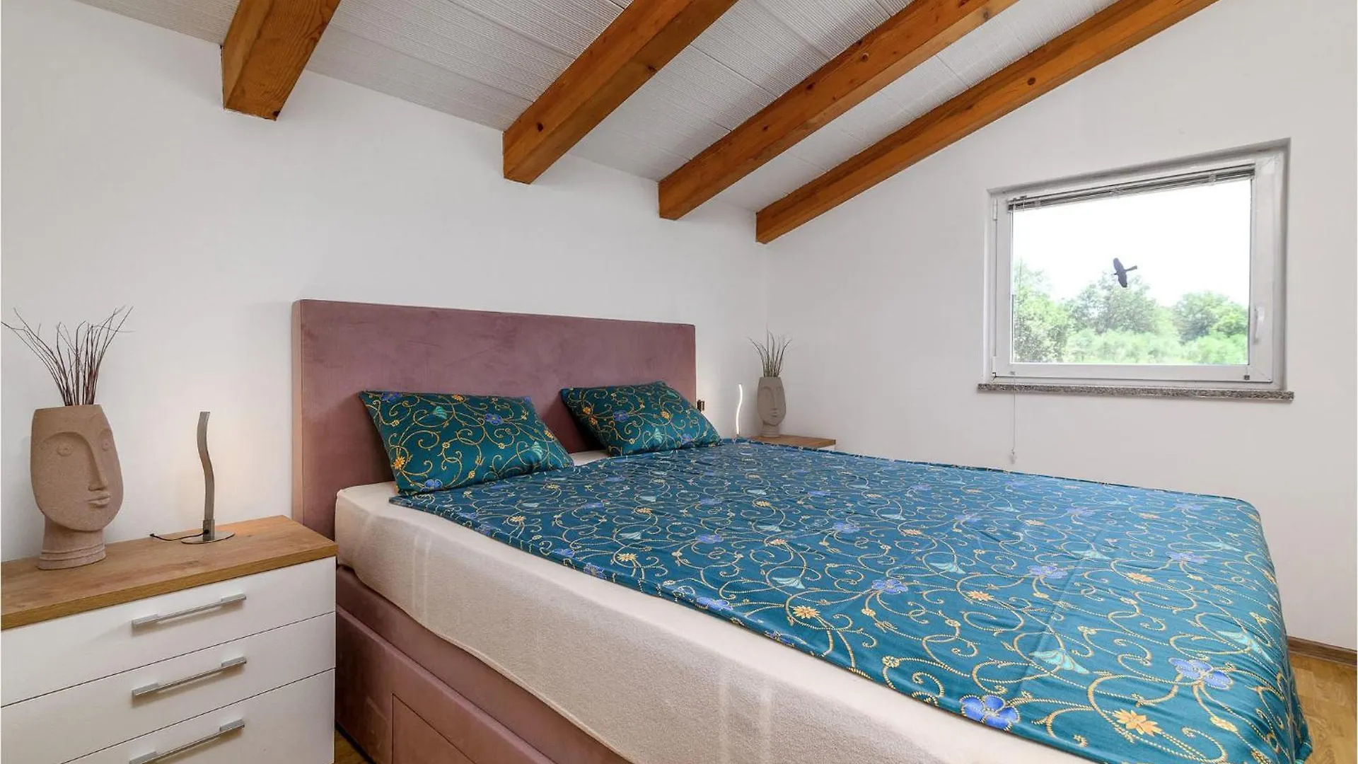 Lovely Home In Medulin With Kitchen